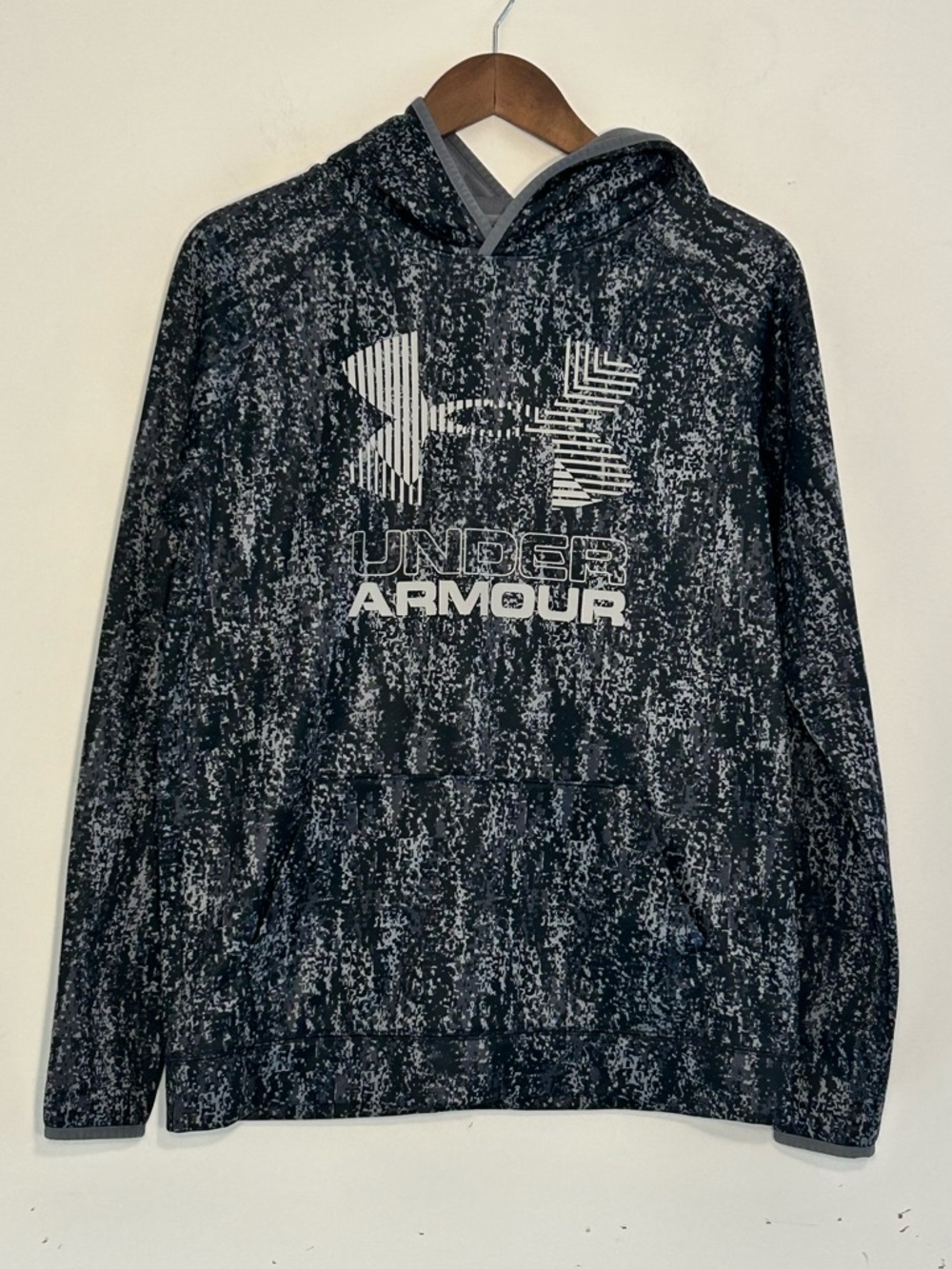 Under Armour ColdGear Hoodie YXL (Youth XL) Gray Black Camo Pullover